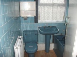 old-bathroom